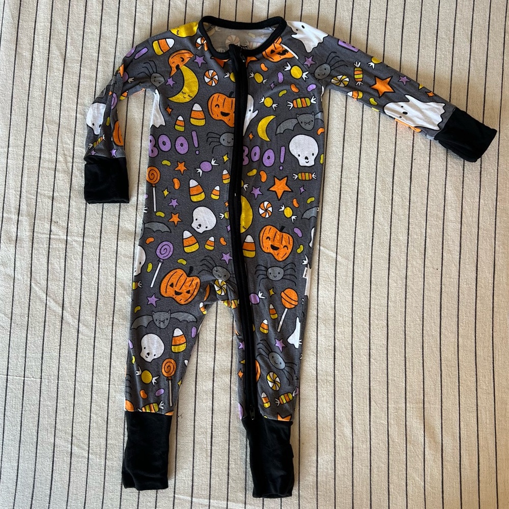 Little Sleepies Halloween Hey Boo